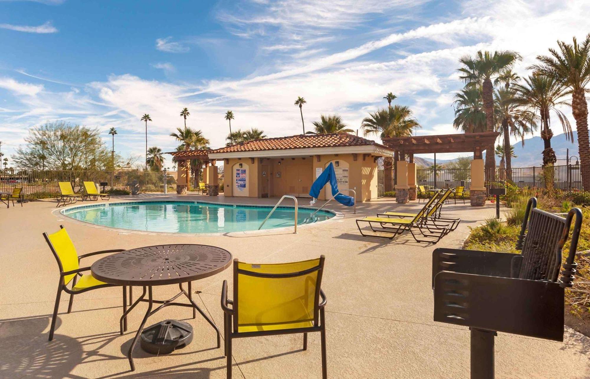 Extended Stay America Suites - Palm Springs - Airport Exterior photo